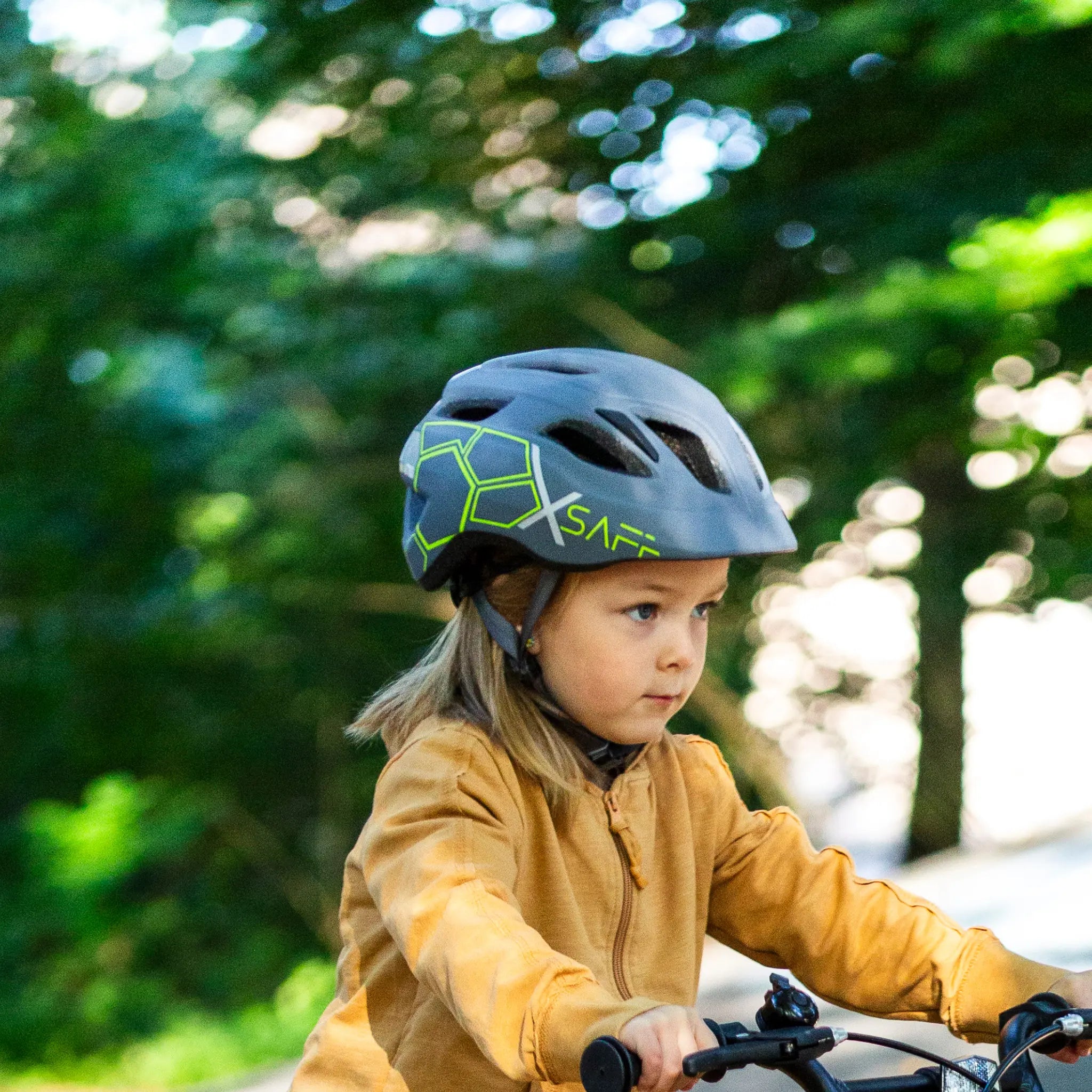 Cool kids helmet sales