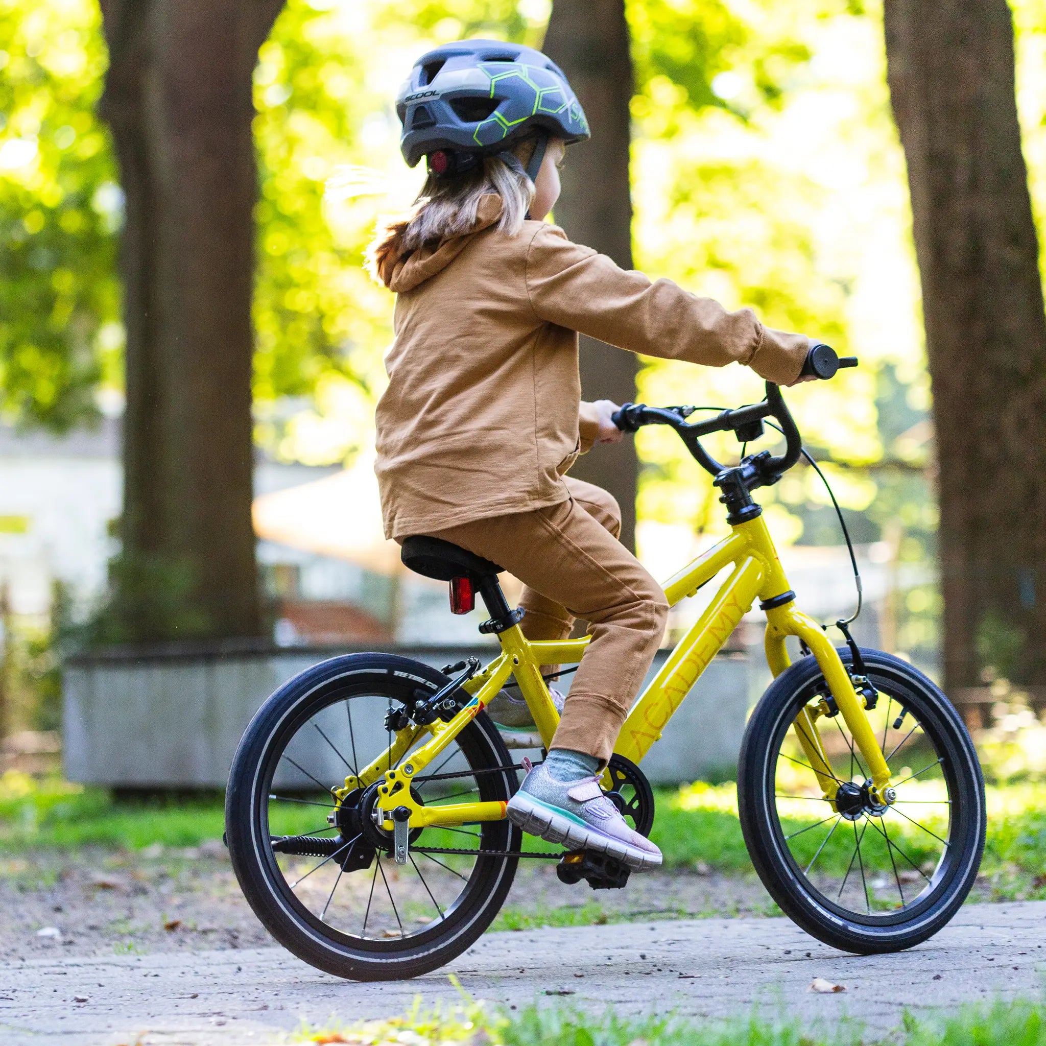 Fashion yellow bikes